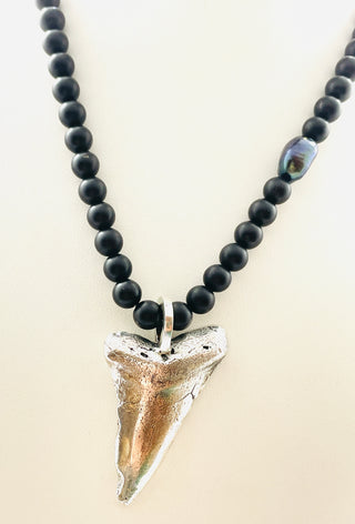 Magalodon w/ Black Onyx Beads
