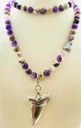 TIDE NECKLACE WITH AMETHYST BEADS